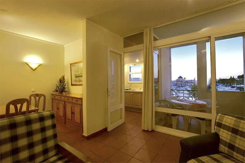 Marina Vilamoura Apartment